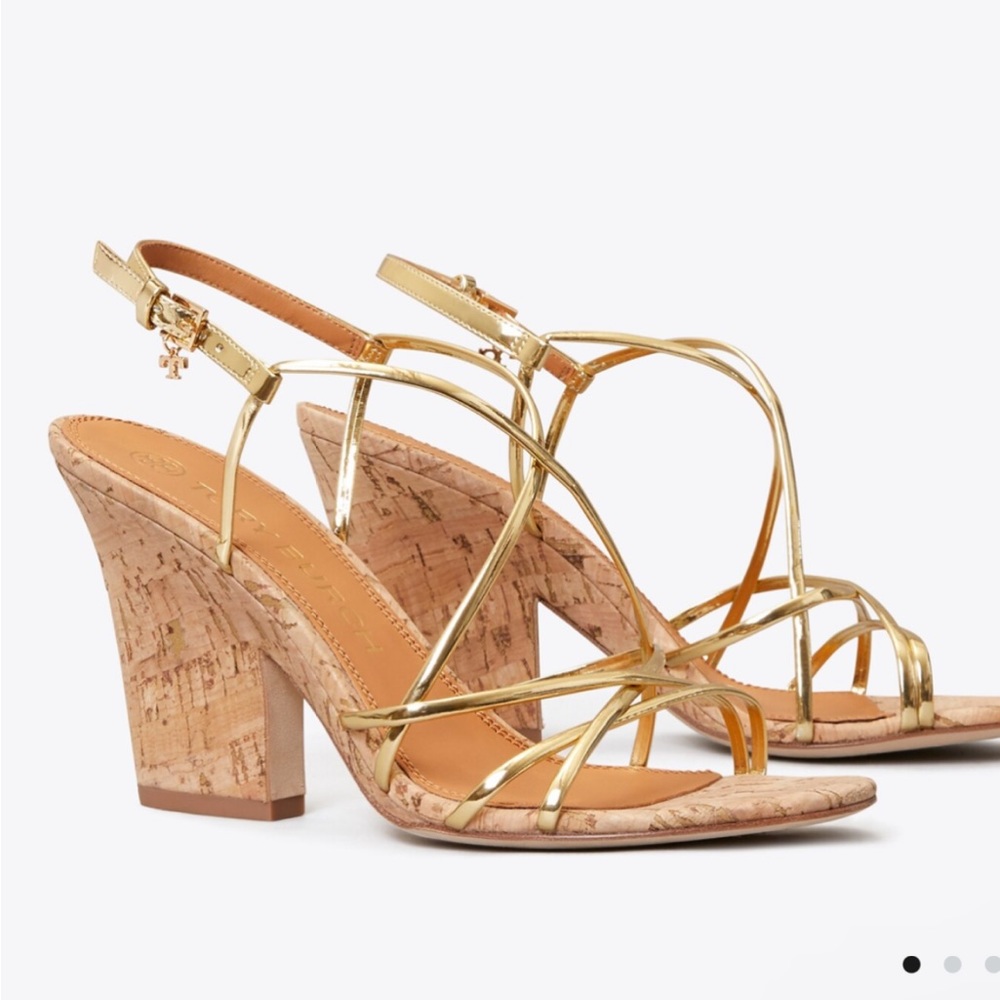 NWT Beautiful Tory Burch Penelope wedge sandal sz8